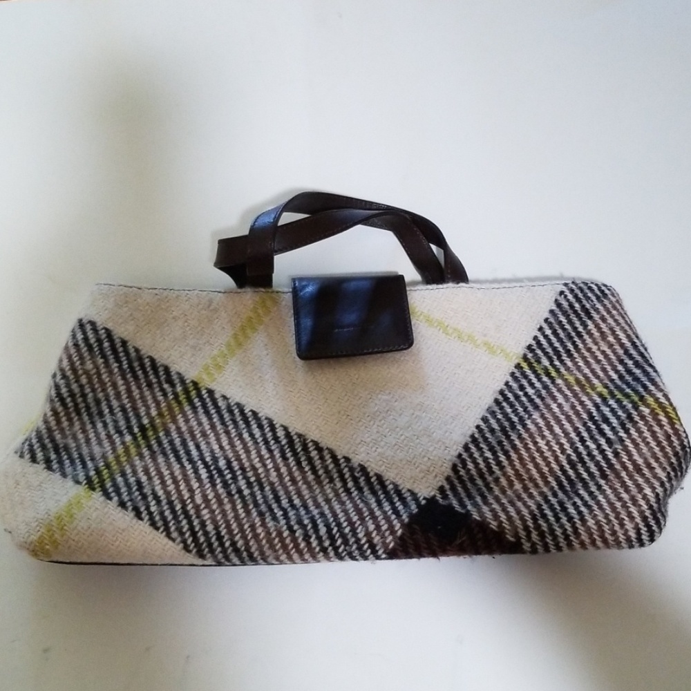 Vintage Burberry woven handbag